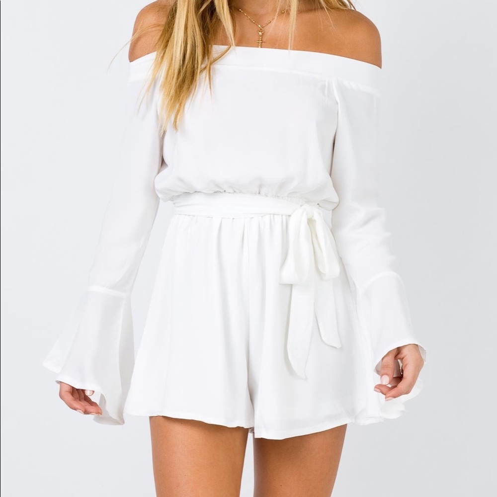 New with tags Princess Polly Romper!